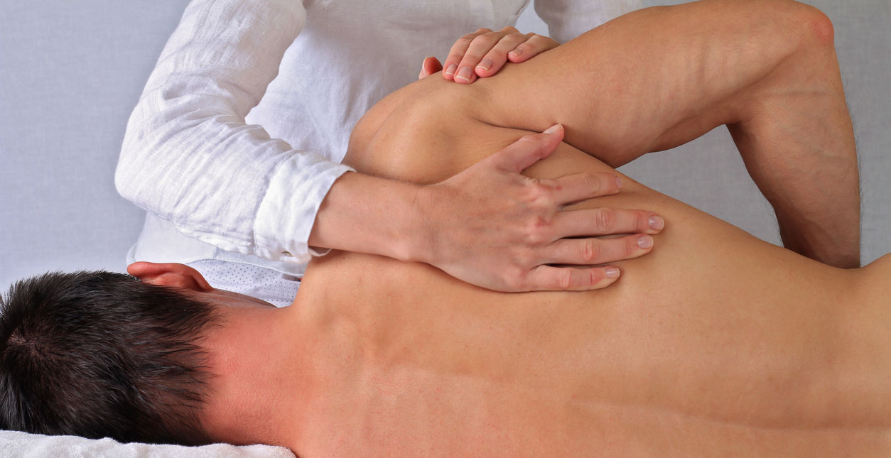 Osteopath clinic in Llanelli and Bridgend, Ian Griffiths